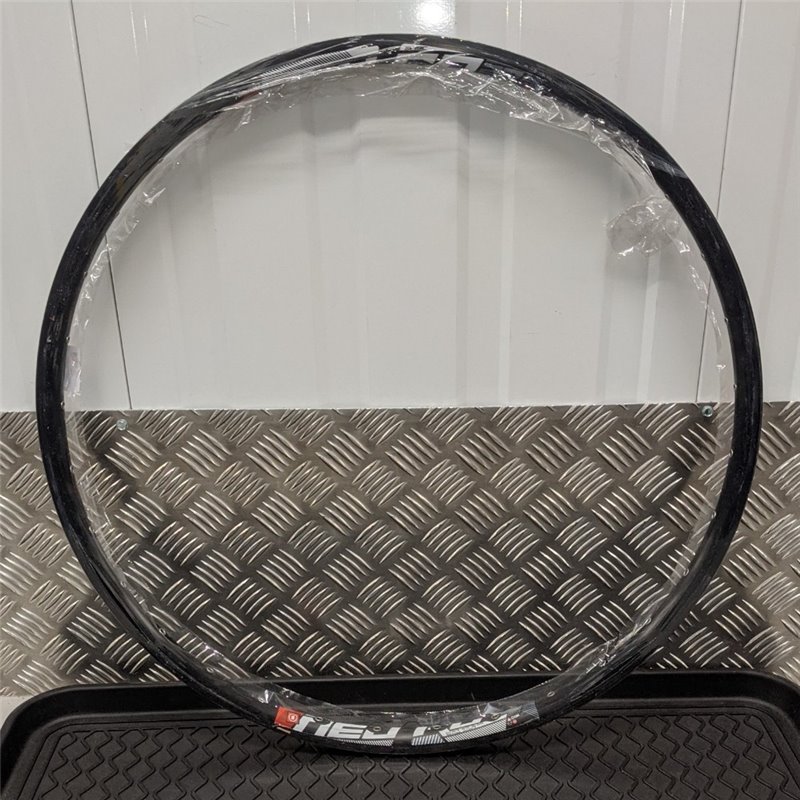 Mach1 Neuro 26in MTB Disc Rim 559-19 Black 32H