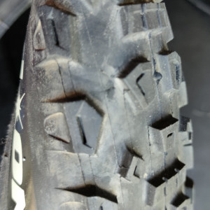 On-One Smogasbord Enduro Bike Tyre Folding 26x2.25 Used